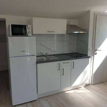 Holiday Apartments Novo Naselje โปเรช ห้อง รูปภาพ